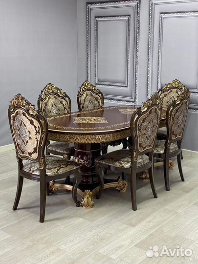 Стол и Стулья