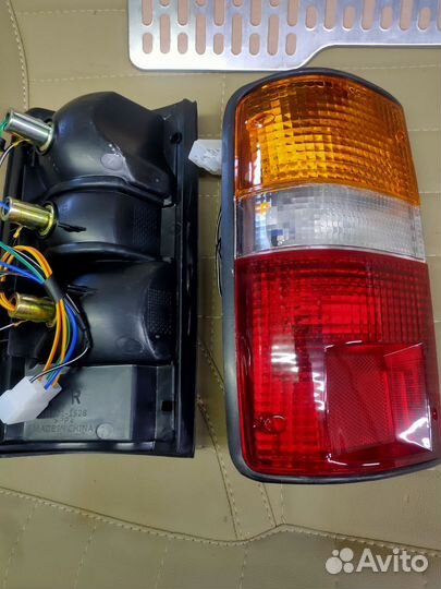 Задние фонари toyota hilux