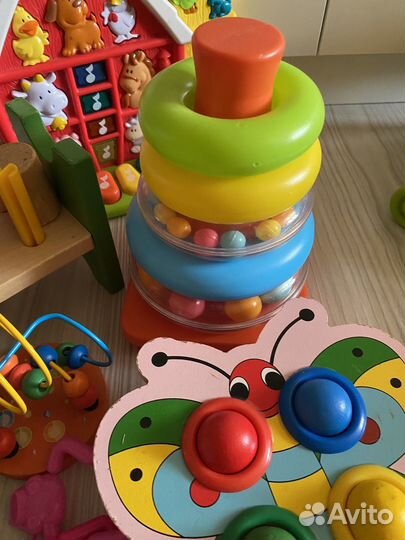Развивающие игрушки пакетом