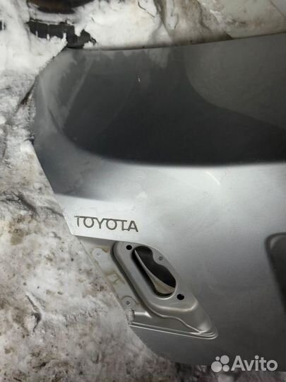 Крышка багажника toyota camry 40