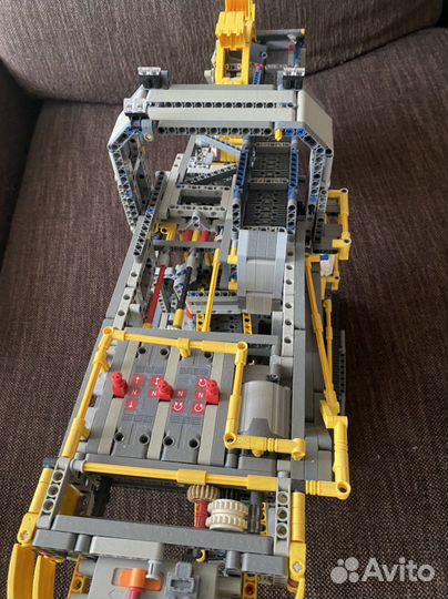 Lego Technic роторный экскаватор 42055