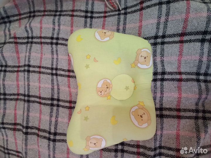 Подушка для новорожденных