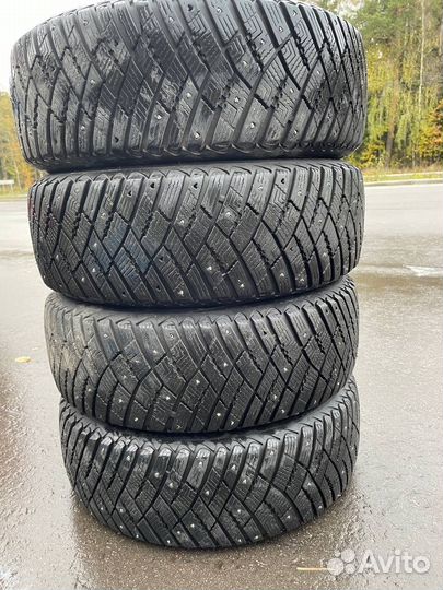Goodyear Ultragrip Ice Arctic 195/60 R15 88T