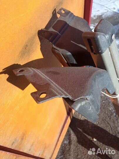 Дуги багажника на Renault Logan