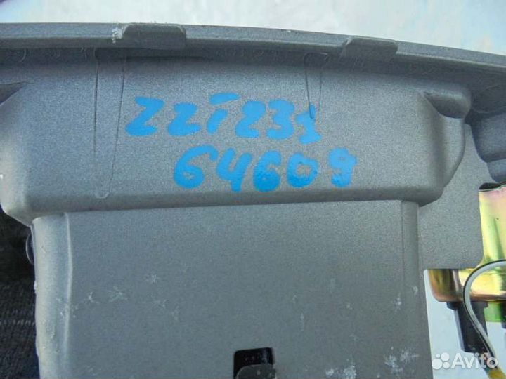 Рамка селектора Toyota Celica ZZT231 2ZZ-GE