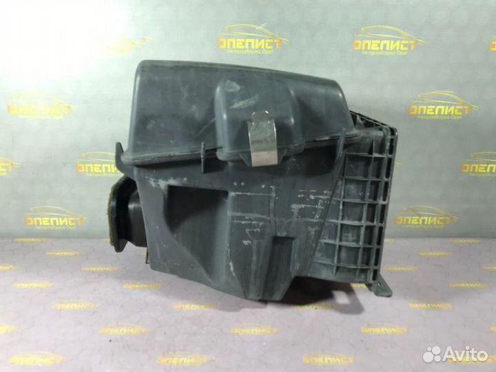 Корпус воздушного фильтра Opel Sintra X22XE 1998
