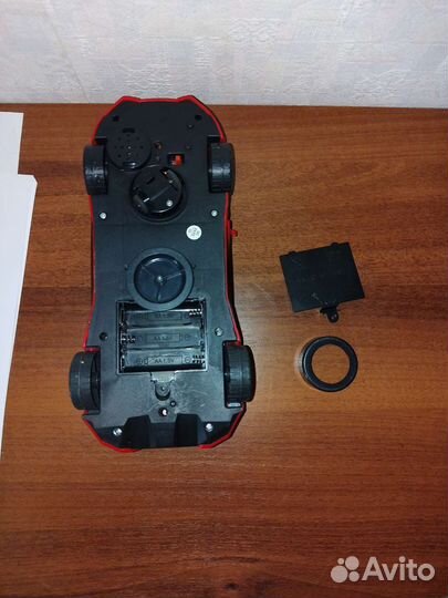 Машина на батарейках