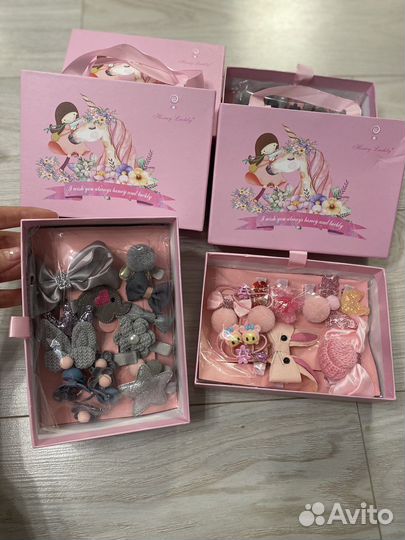 Набор аксессуаров для волос.резинки заколки