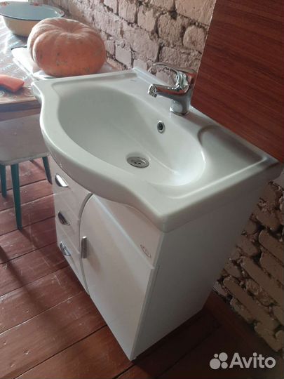 Тумба для ванной б/у