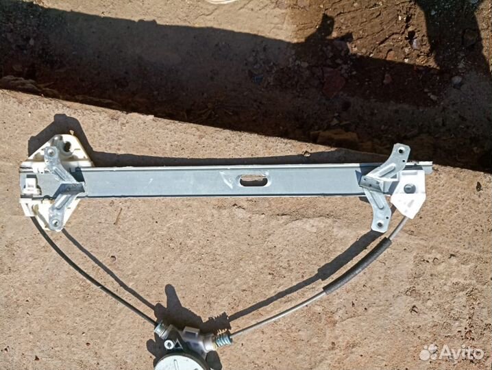 Стеклоподъемник передний задний Хонда Аккорд 7