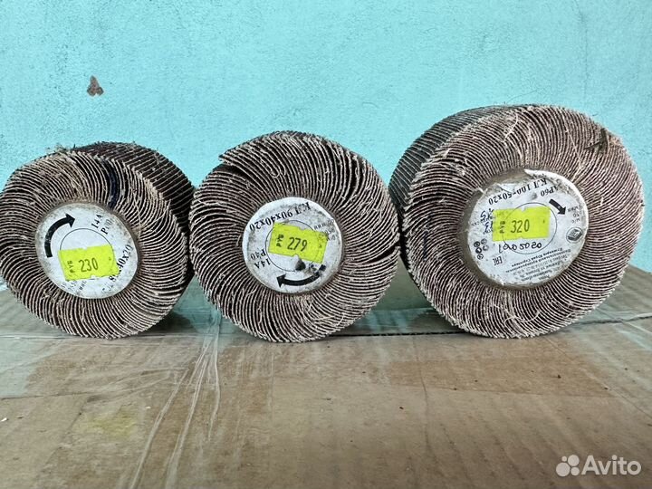 Круг шлифовальный лепестковый