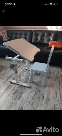 Письменный столик и стульчик