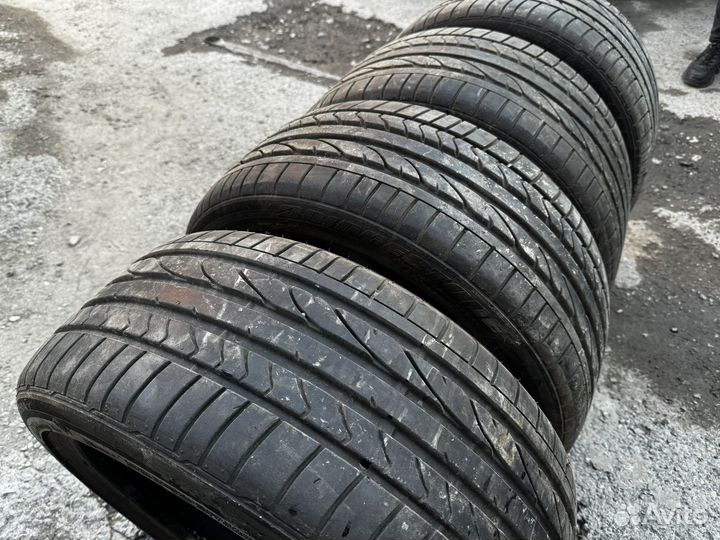 Bridgestone Potenza RE050A 275/35 R19 94W