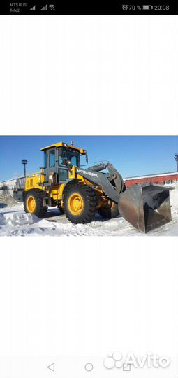 Фронтальный погрузчик