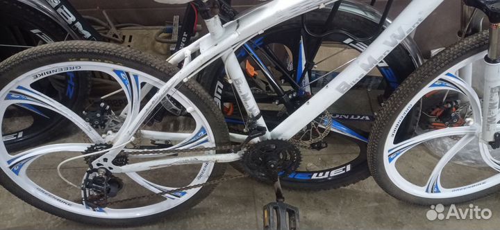 Велосипед bmw