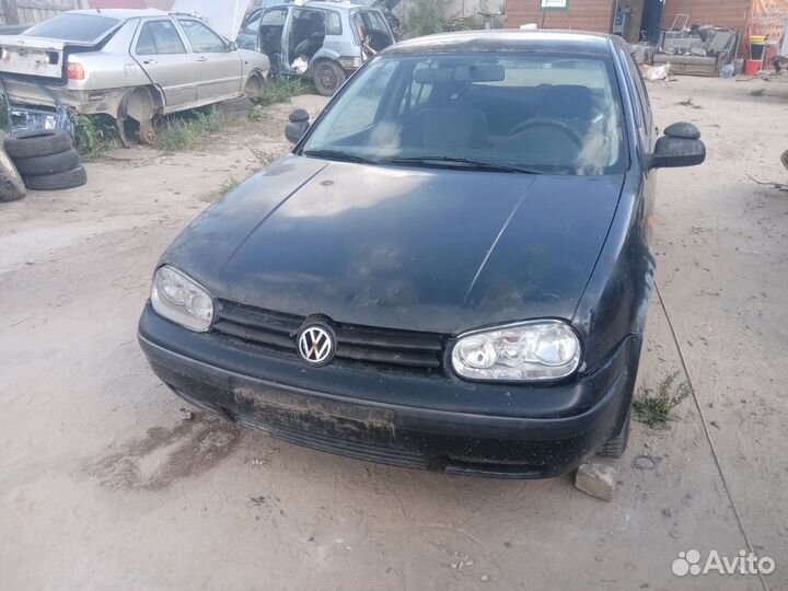 Запчасти Б/У Volkswagen Golf 4 1.6 AKL