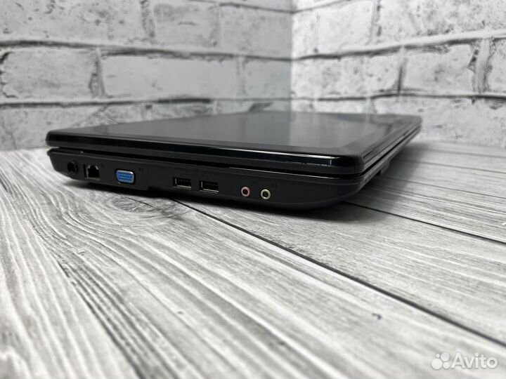 Ноутбук acer-2GB озу\160hdd-гарантия