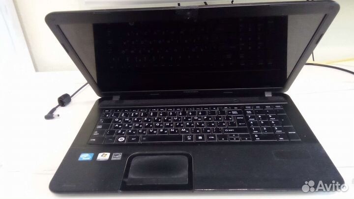 Ноутбук toshiba