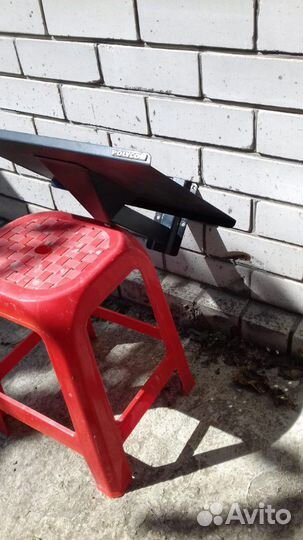 Подставка для телевизора настенная