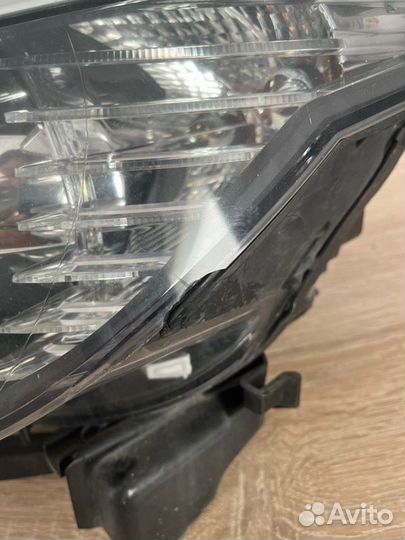 Фара ксеноновая левая Bmw 5-Series E61 N52B25A