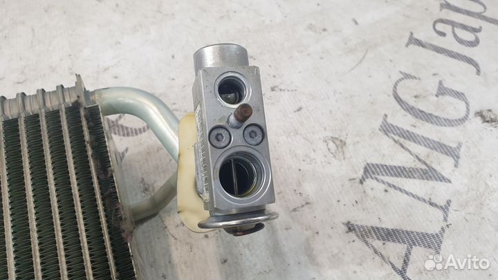 Испаритель кондиционера Mercedes-Benz W211 W209