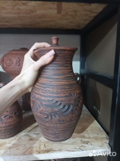 Глиняный кувшин