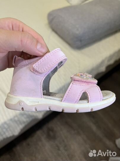Сандалии для девочки 22 размер