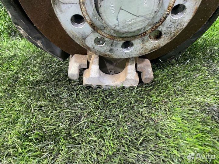 Ступица задняя левая Volkswagen Jetta 162 cayc