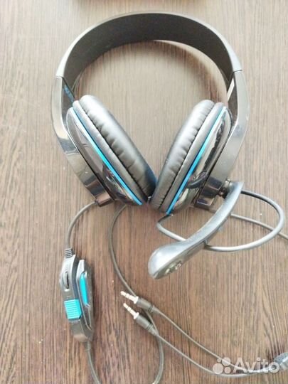 Проводная гарнитура sades SA-701 TPower черный