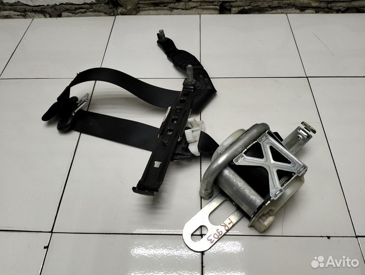 Ремень безопасности передний правый Grand Cherokee