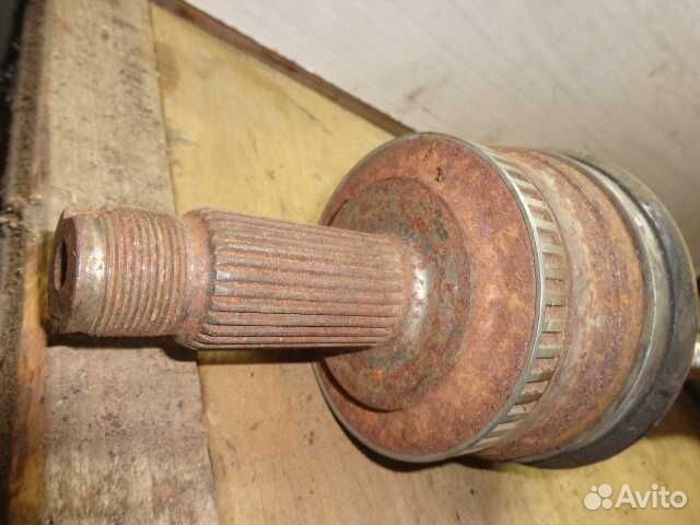 Полуось задняя левая Land Rover Range Rover 3 L322