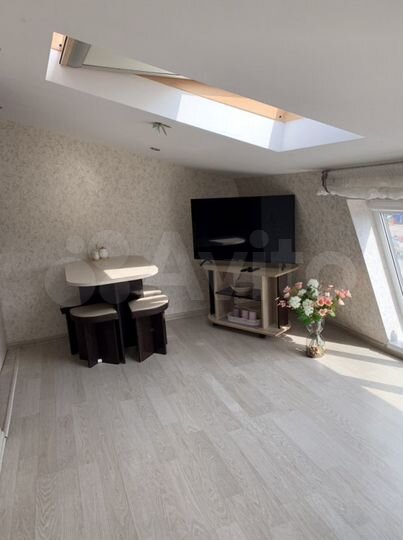 2-к. квартира, 42 м², 7/7 эт.