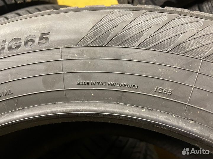 Yokohama IceGuard Stud IG65 265/50 R22 112T