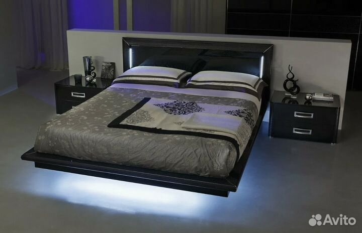 Парящаая кровать,предметы интерьера и мебель