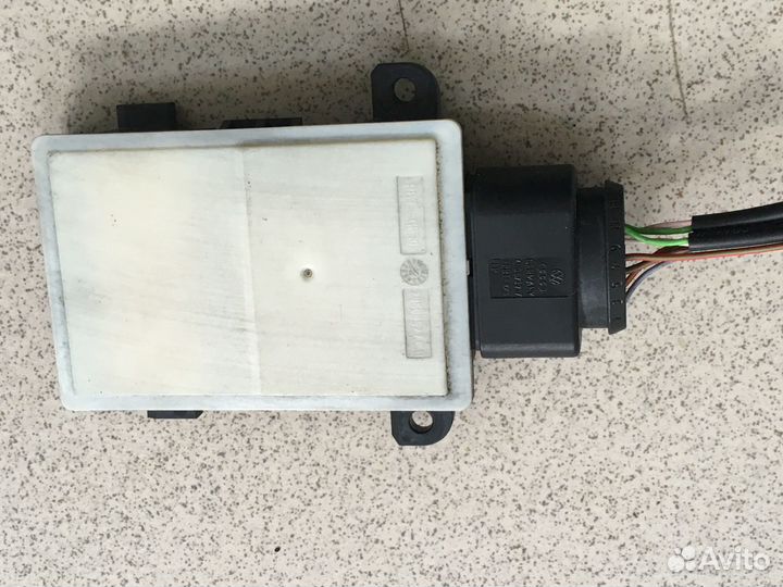 Датчик слепых зон Audi Cayenne 3 Touareg