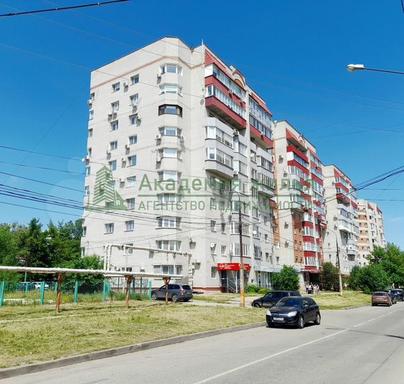 3-к. квартира, 105,4 м², 2/10 эт.