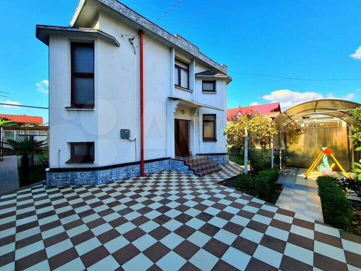 Гостиница, 300 м²