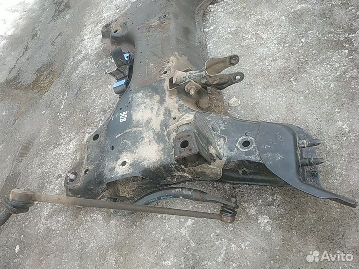 Подрамник Peugeot 308 1.6 120 л.с