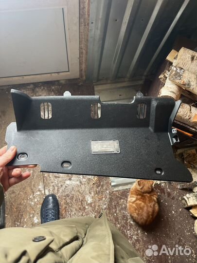 Накладка торпедо нижняя range rover l322