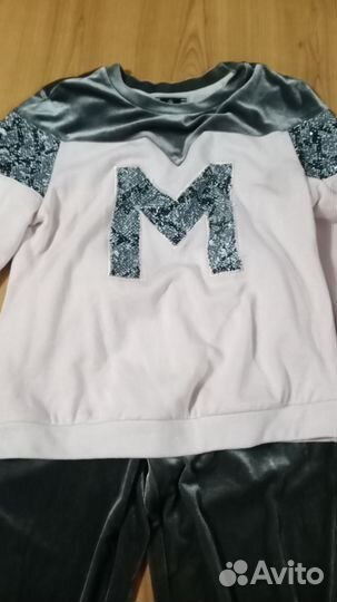 Спортивный костюм женский