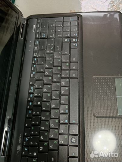 Ноутбук asus