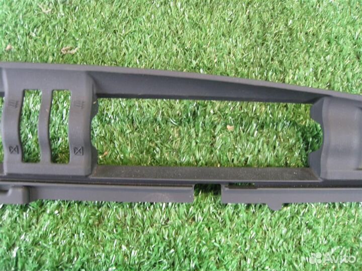 Накладка торпедо Toyota Auris E18 2015