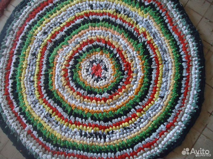 Коврики ручной вязки