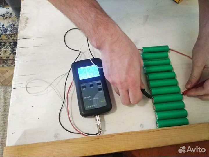 Аккумуляторы Li ion 18650/25P EVE INR 2500 mAh 12C