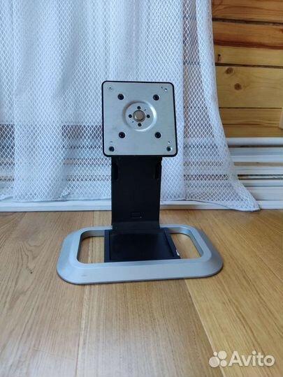Ножка, подставка, кронштейн для мониторов