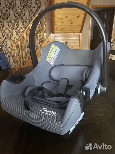 Детское авто кресло
