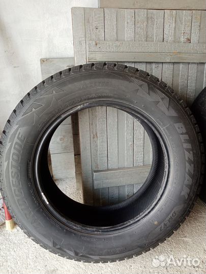 Bridgestone Blizzak DM-V2 225/65 R17 102S