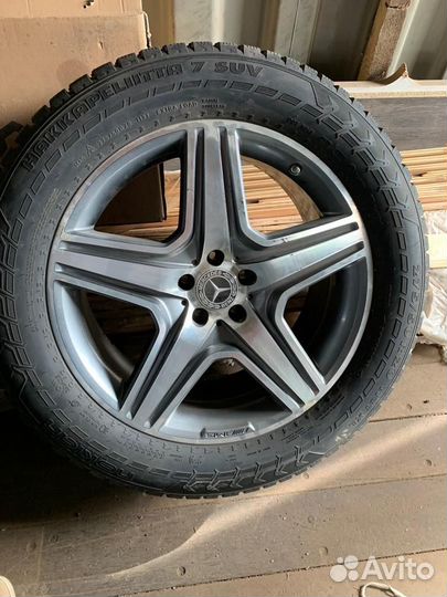 Колеса на mercedes r20 amg