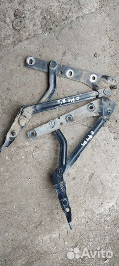 Петли багажника седан Форд фокус 2