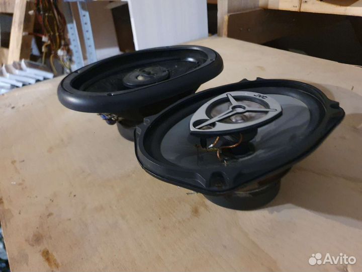 Динамики в авто 2шт